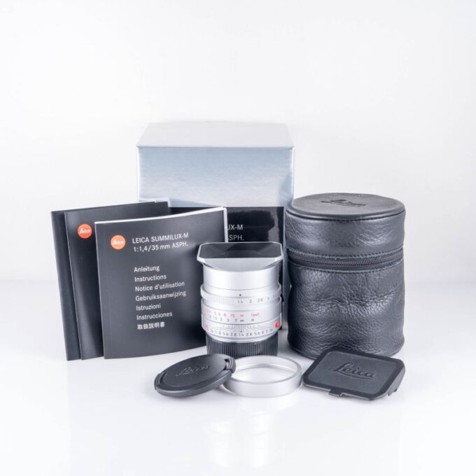 Leica Summilux-M 35mm f/1.4 ASPH Silver Lens, Germany (11675)